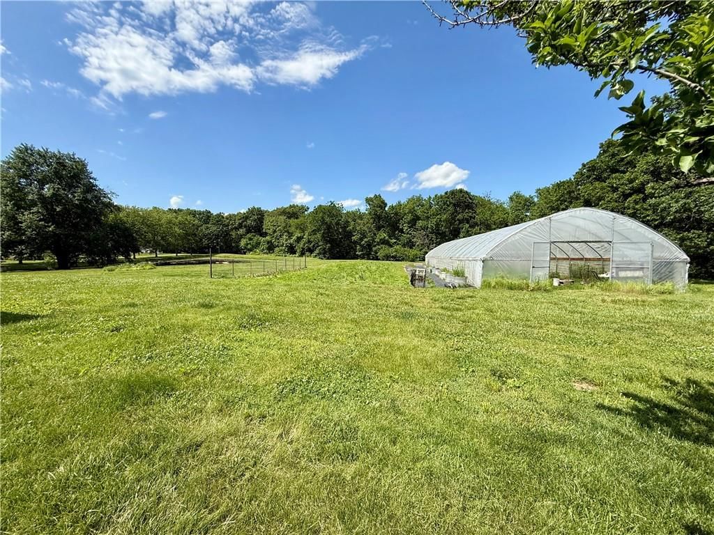 450 SW 725th Road — photo 9