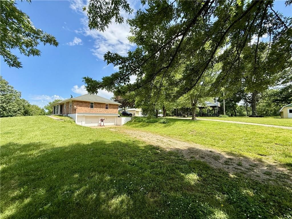 450 SW 725th Road — photo 13