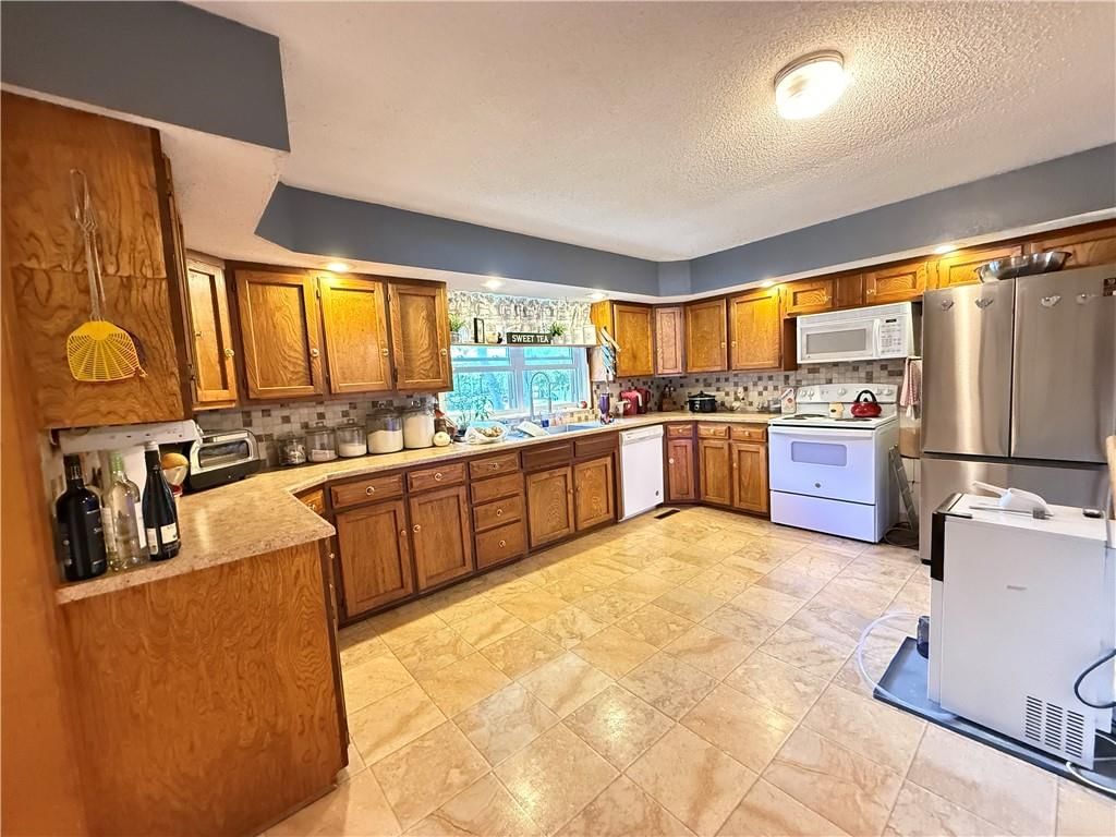 450 SW 725th Road — photo 20