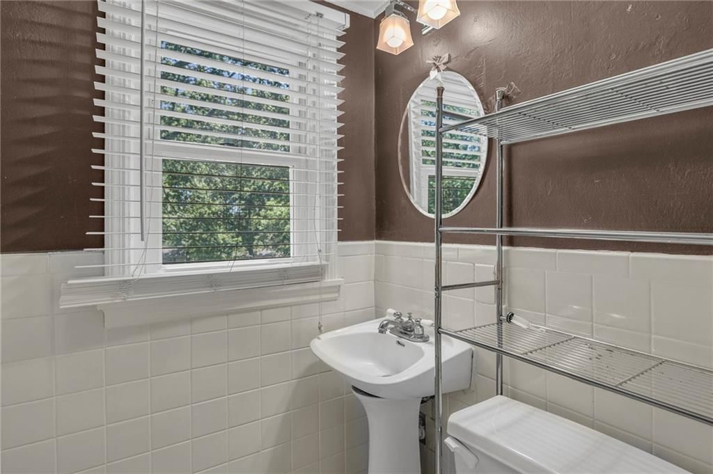 10916 Grandview Road — photo 24