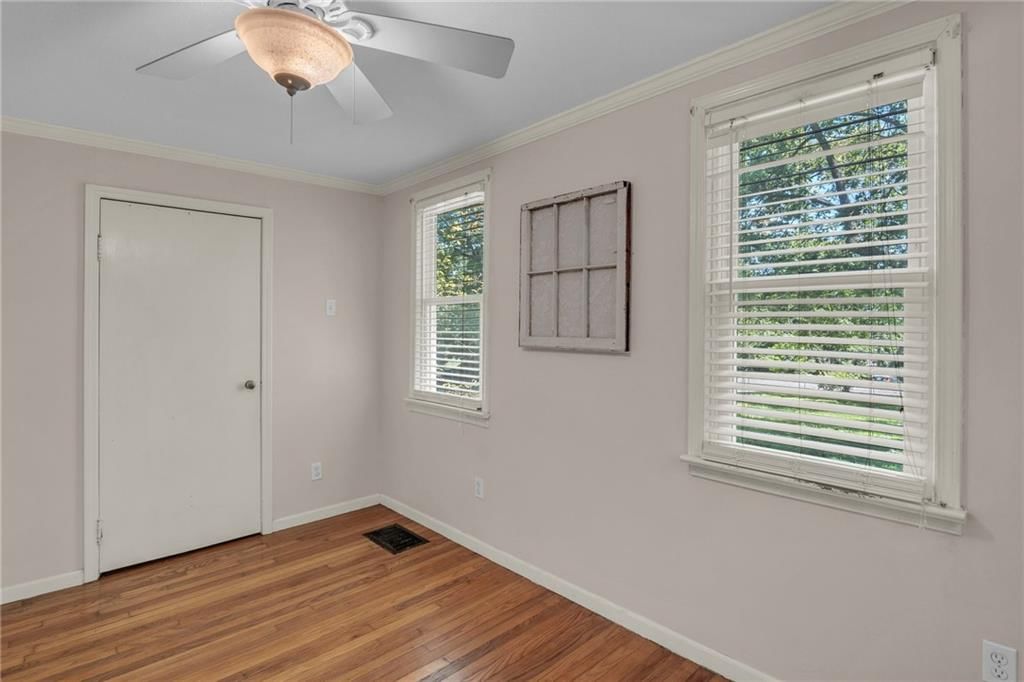 10916 Grandview Road — photo 27