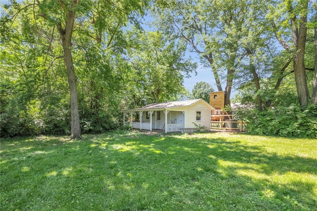 10916 Grandview Road — photo 33