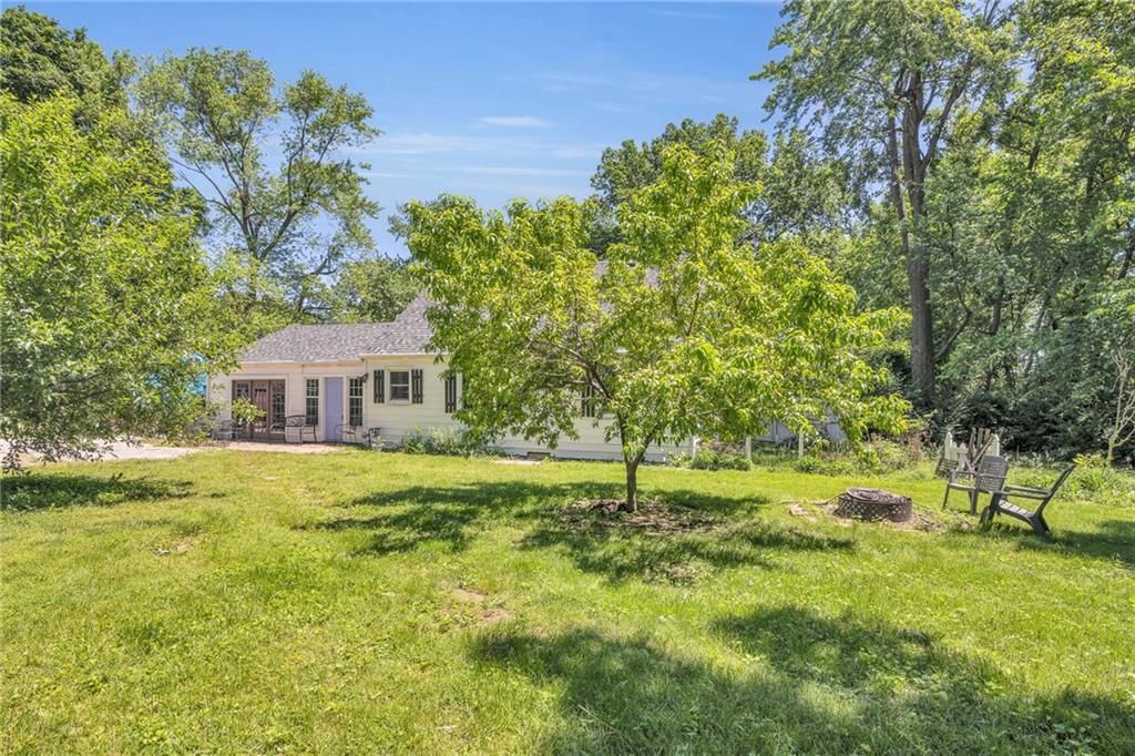 10916 Grandview Road — photo 37