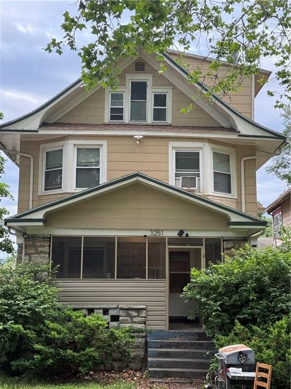 3251 E 28th Street, Kansas City, MO
