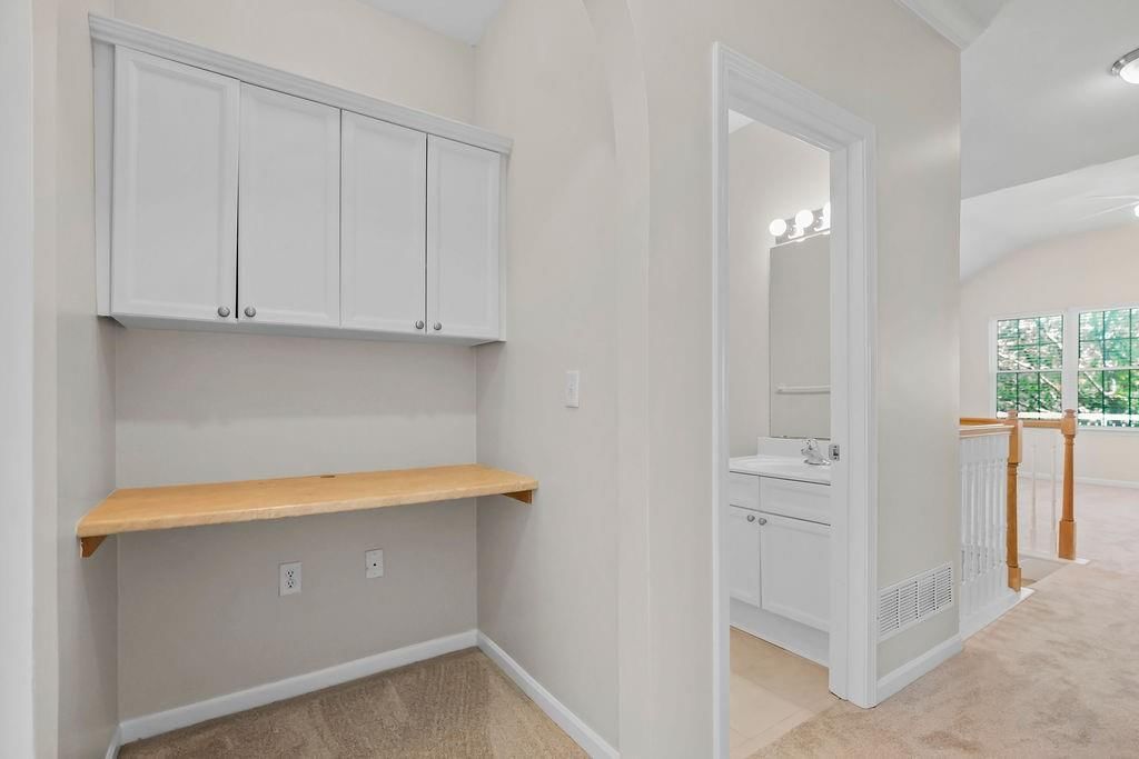 15820 Robinson Street — photo 11