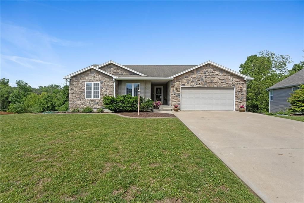 3208 Arbor Lake Drive — photo 2