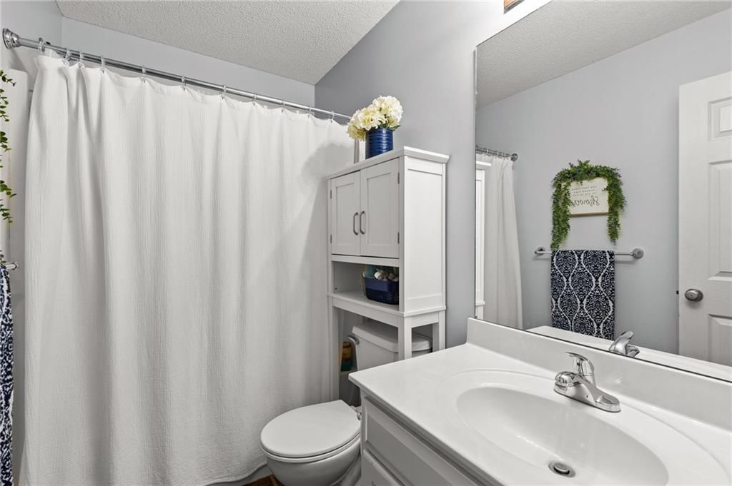 9820 N Donnelly Avenue — photo 33