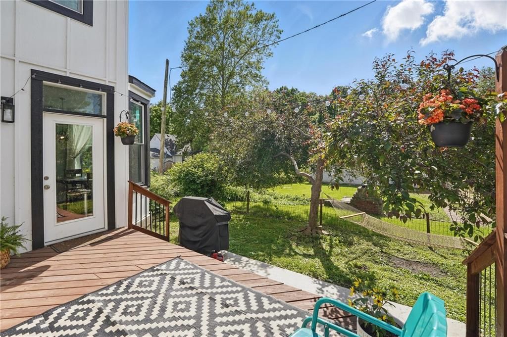 Photo 54 of 71 - 906 E Piankishaw Street