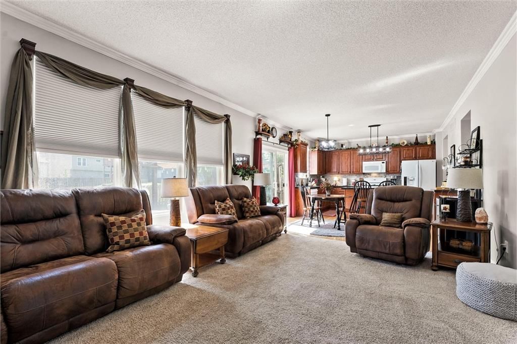 Photo 8 of 33 - 470 S Indian Wells Drive