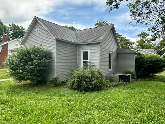 627 W Cherry Street — photo 3