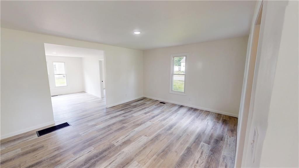 627 W Cherry Street — photo 6