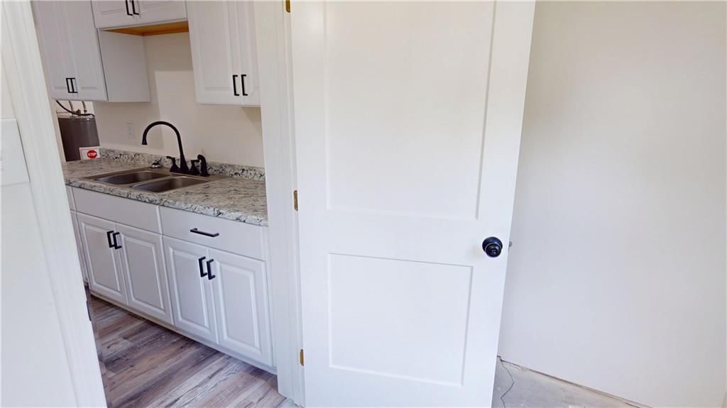 627 W Cherry Street — photo 13