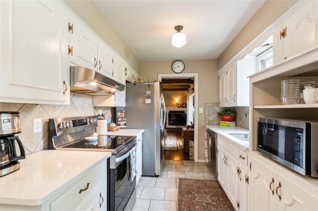 9613 DEARBORN Street — photo 5