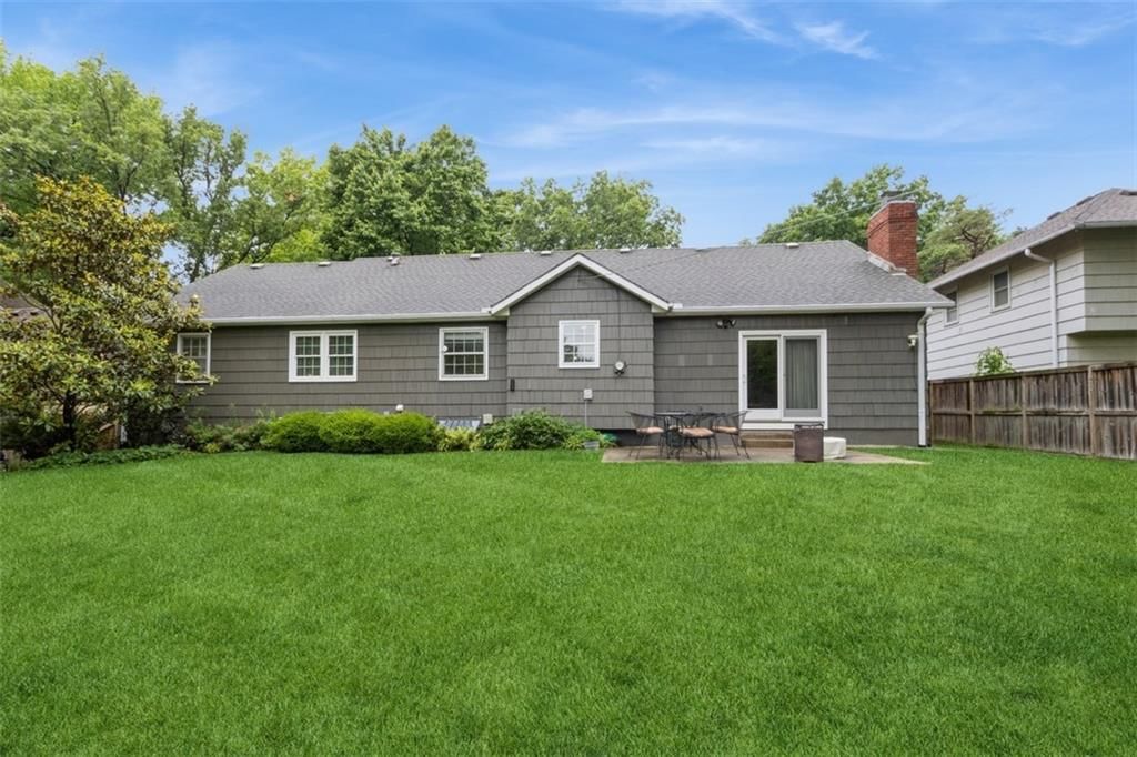 9613 DEARBORN Street — photo 27