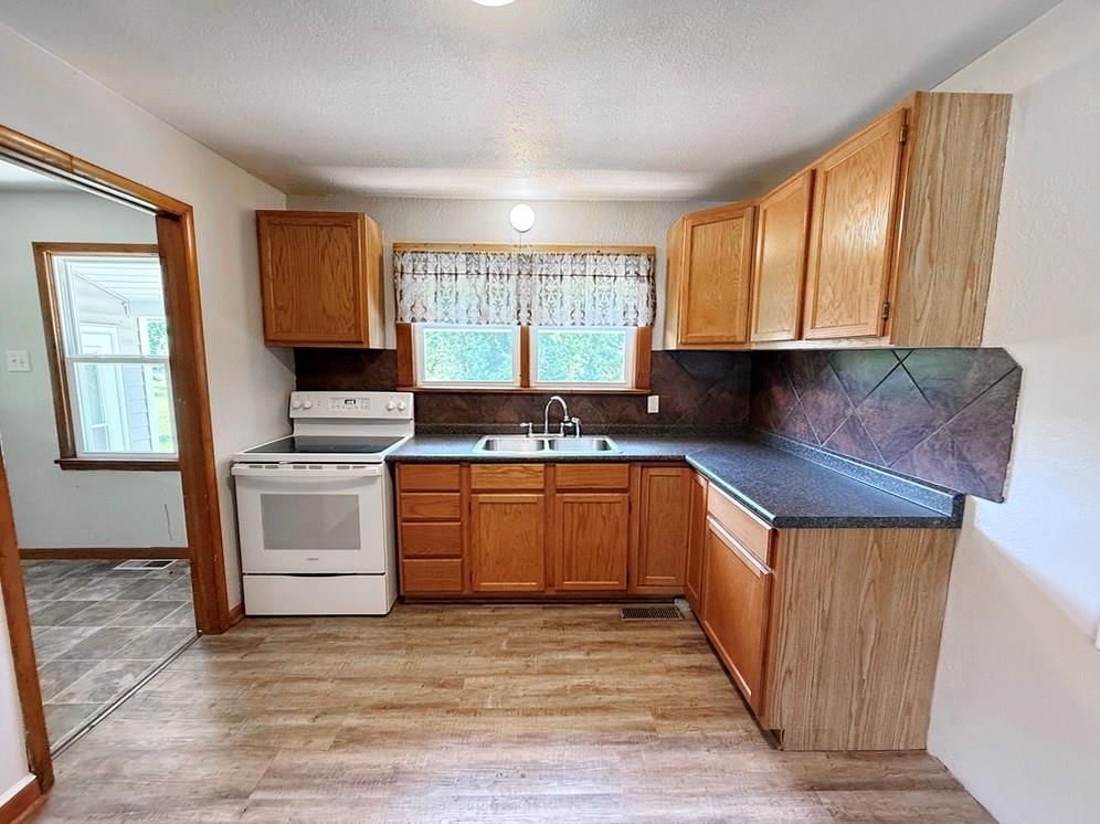 120 W Pine Street — photo 10