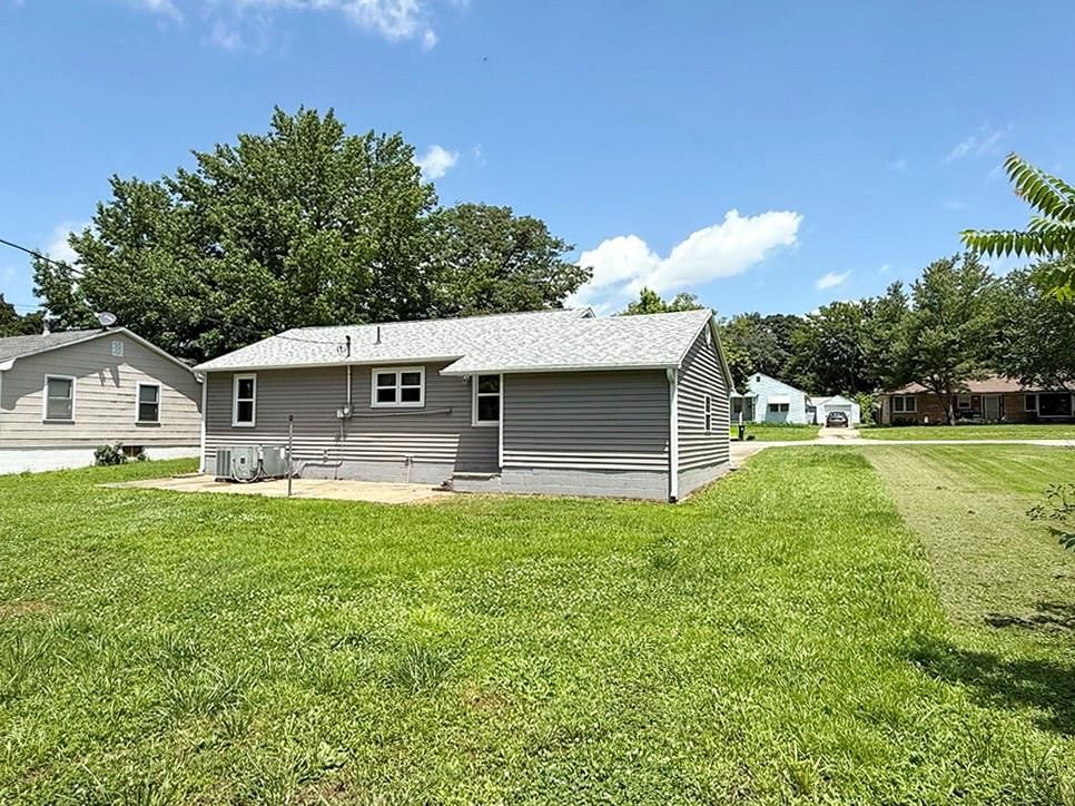 120 W Pine Street — photo 23