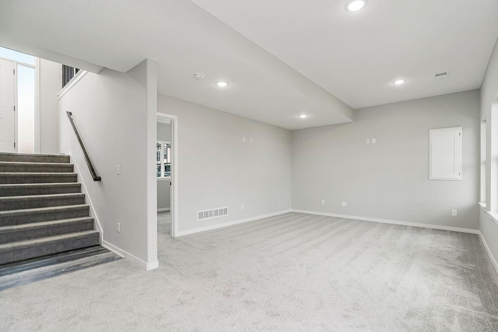 1348 N Holland Court — photo 17