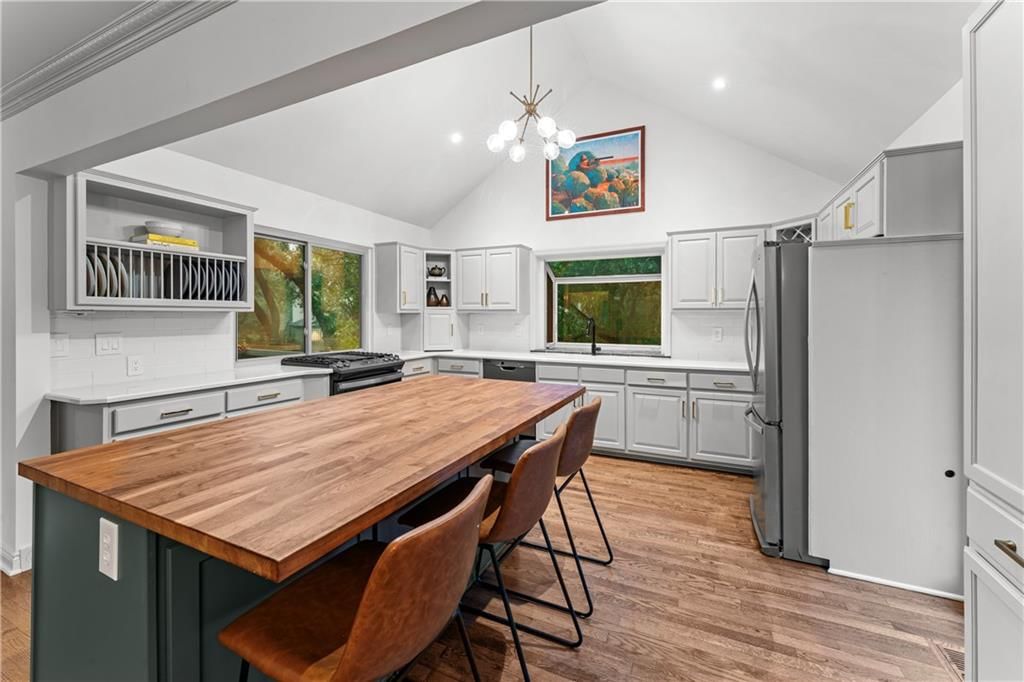 16350 W Briarwood Court — photo 8
