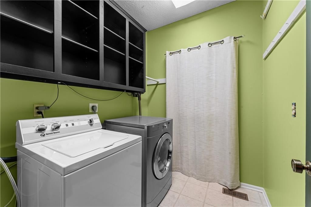 16350 W Briarwood Court — photo 17