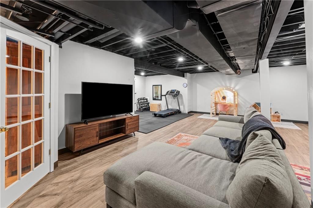 16350 W Briarwood Court — photo 36