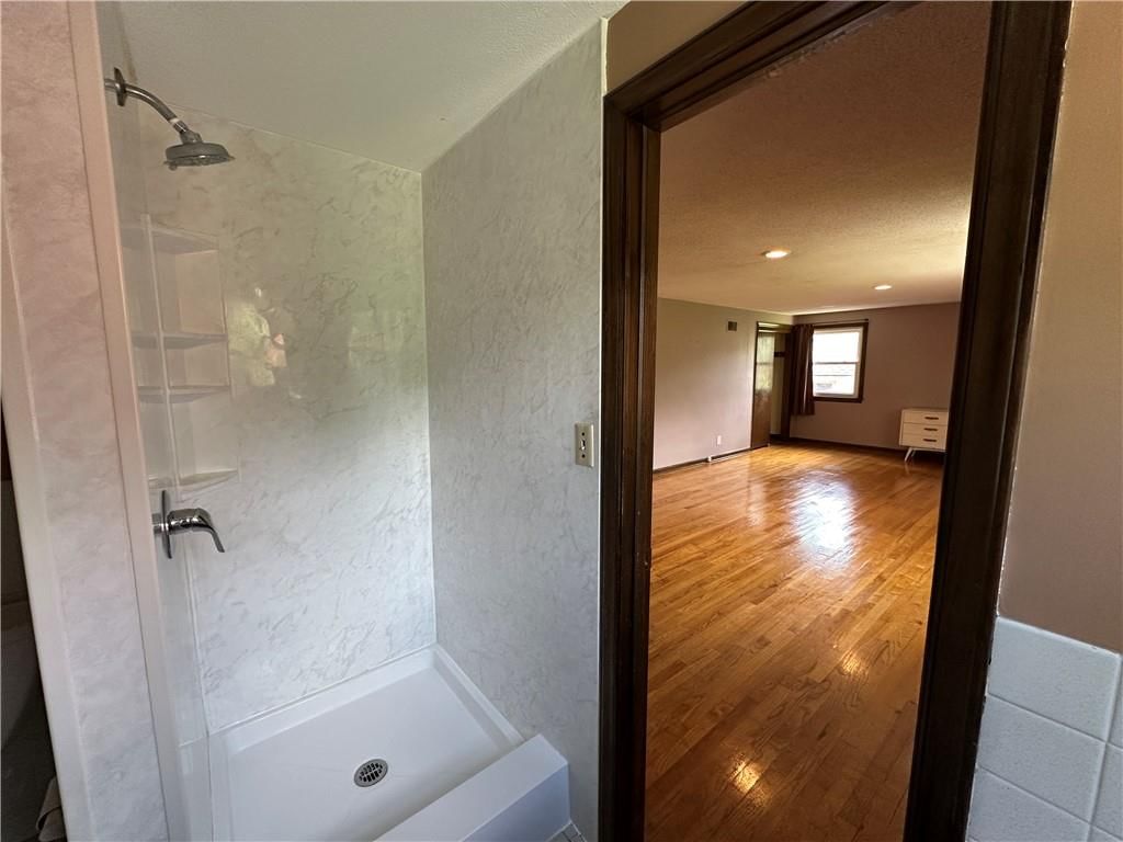 9820 Farley Lane — photo 22