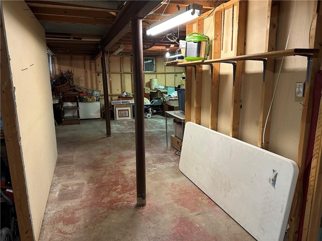 9820 Farley Lane — photo 37