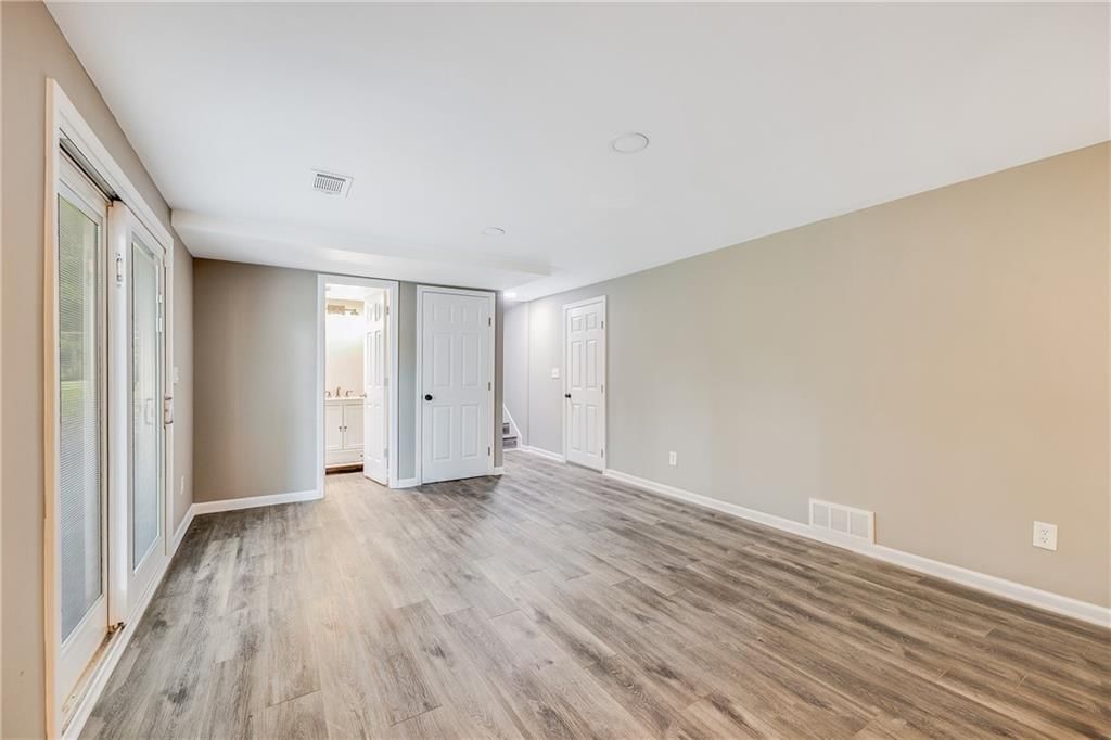 5912 E 98th Street — photo 19