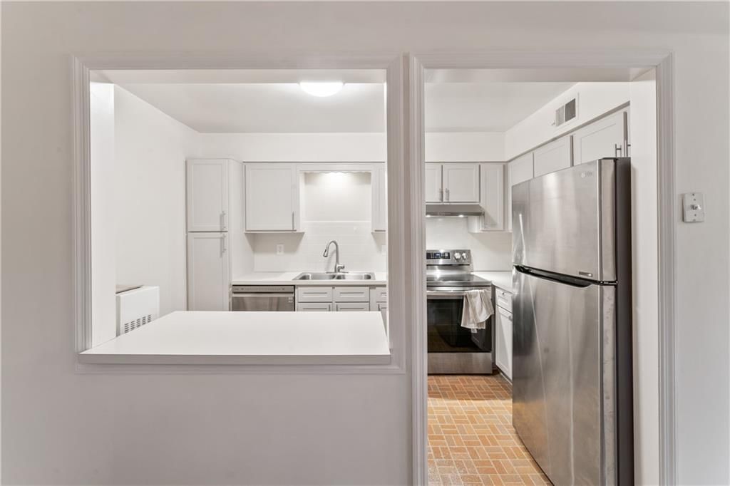 7616 W 59th Terrace — photo 12