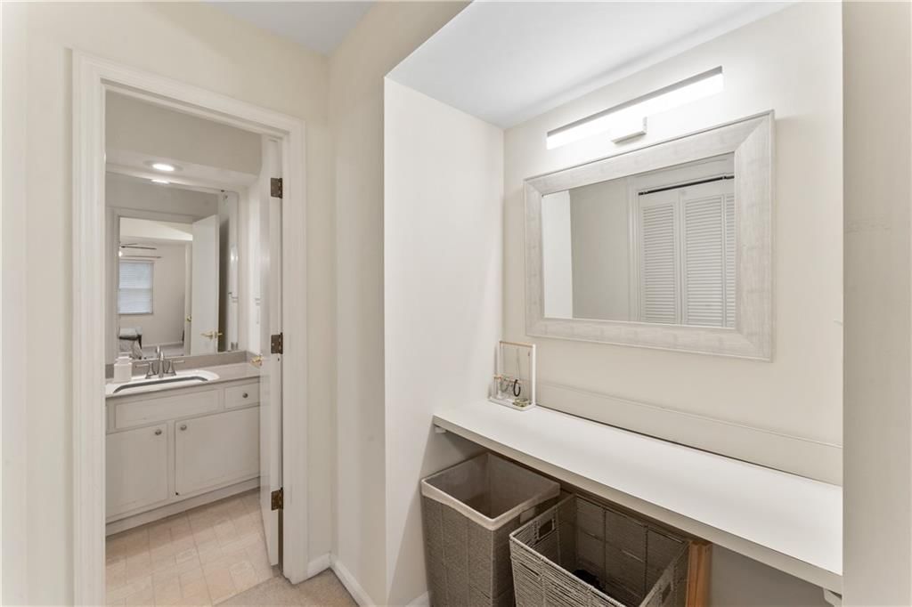 7616 W 59th Terrace — photo 17