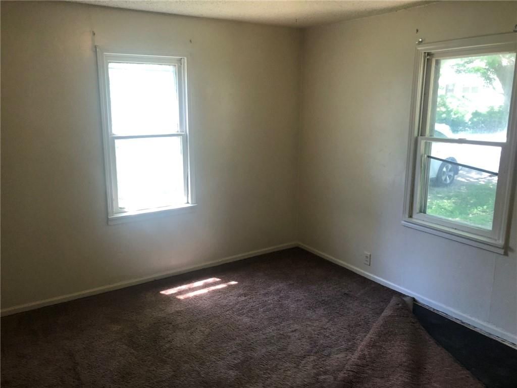 1313 S 45th Terrace — photo 7