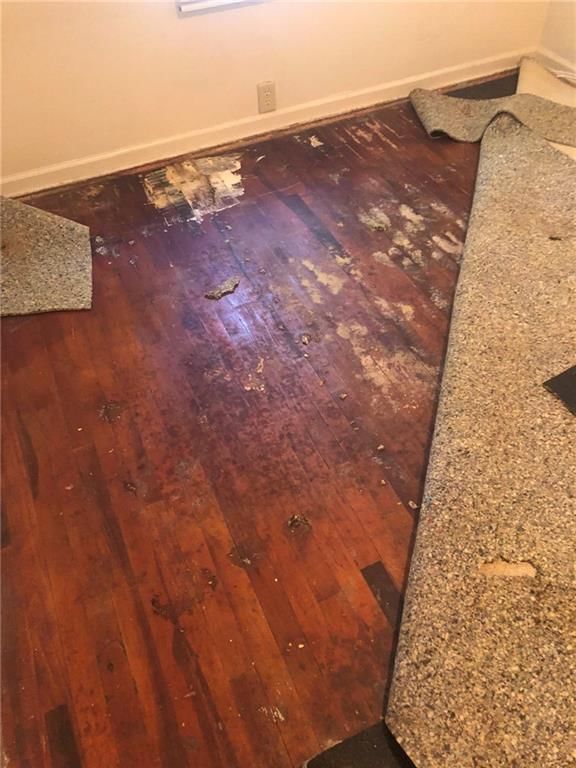1313 S 45th Terrace — photo 10