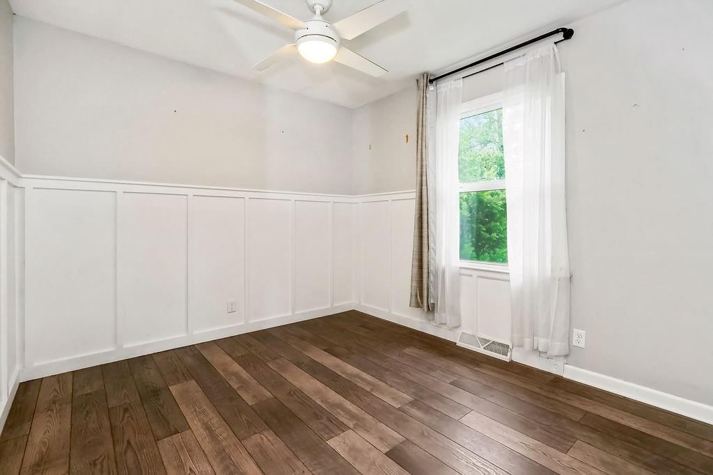 6504 N Harrison Street — photo 8