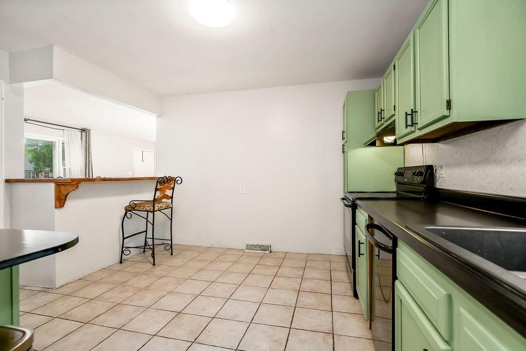 6504 N Harrison Street — photo 12