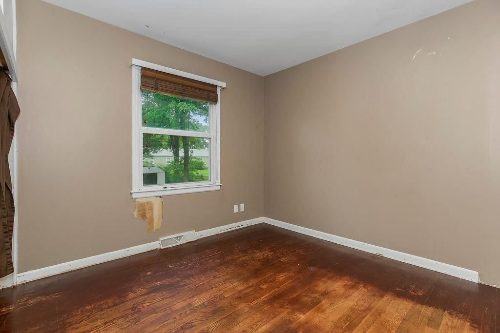 6504 N Harrison Street — photo 22