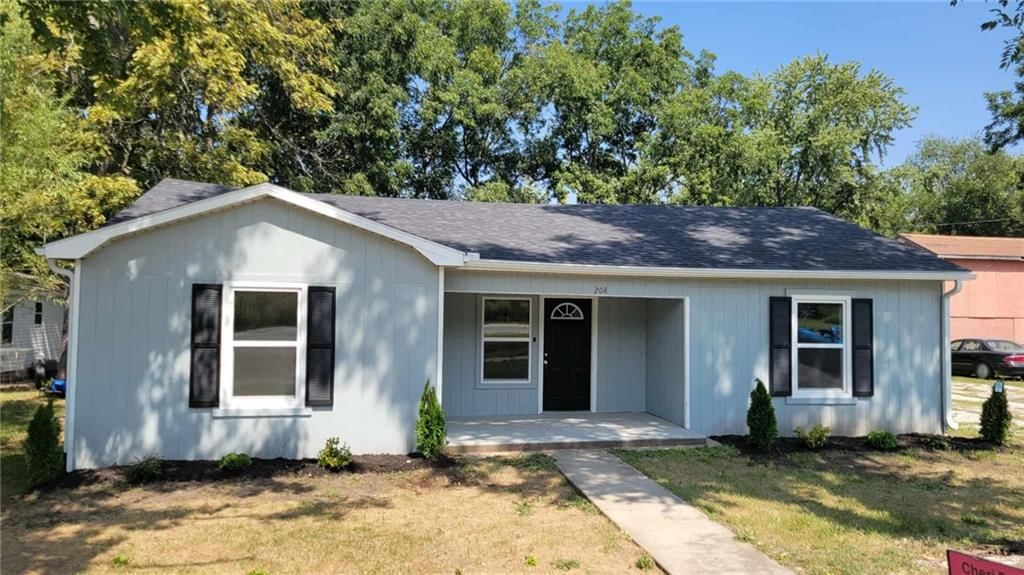 208 W Marshall Street, Mayview, MO