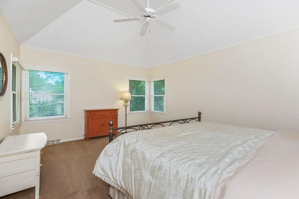 1200 W 113th Terrace — photo 23