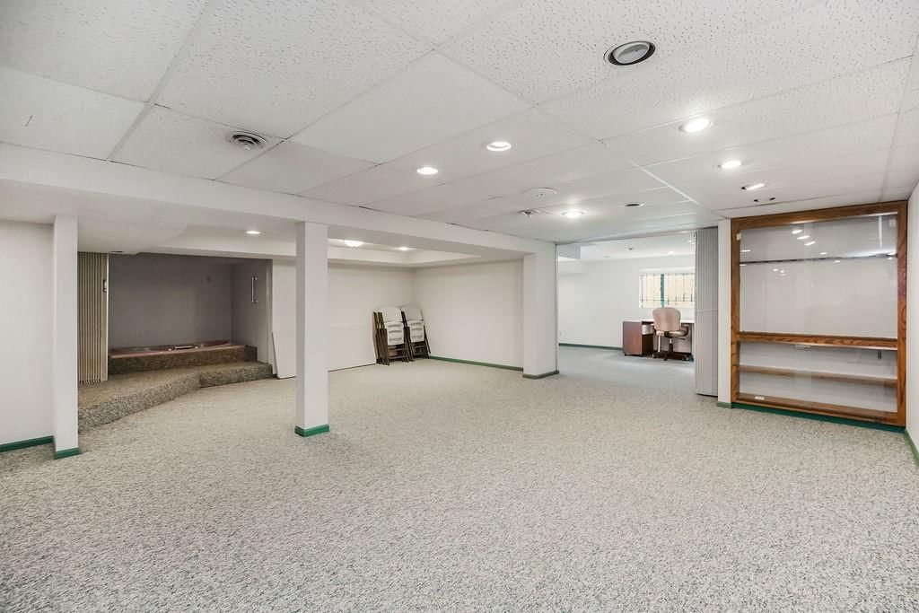 1200 W 113th Terrace — photo 30