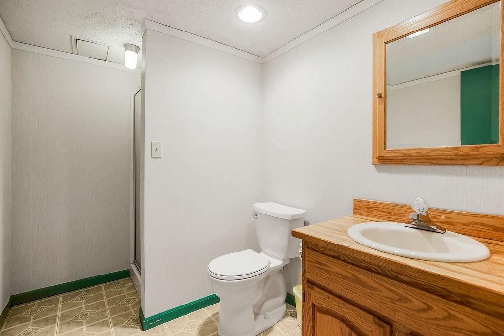 1200 W 113th Terrace — photo 32