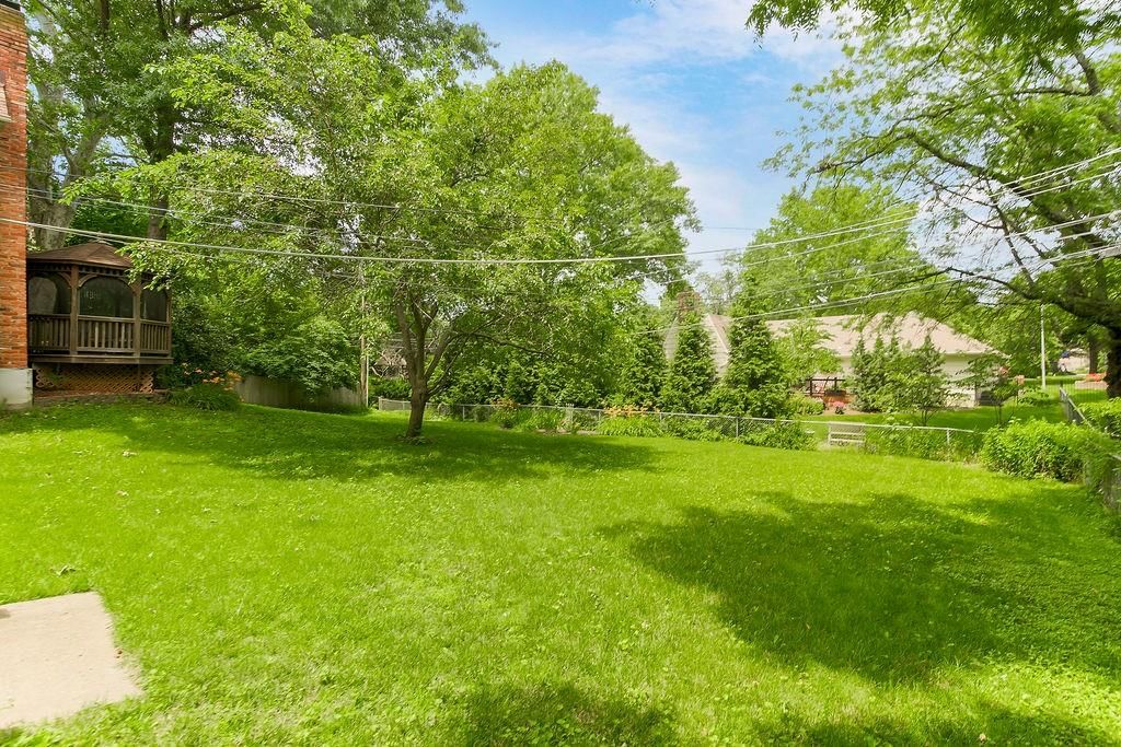 1200 W 113th Terrace — photo 36