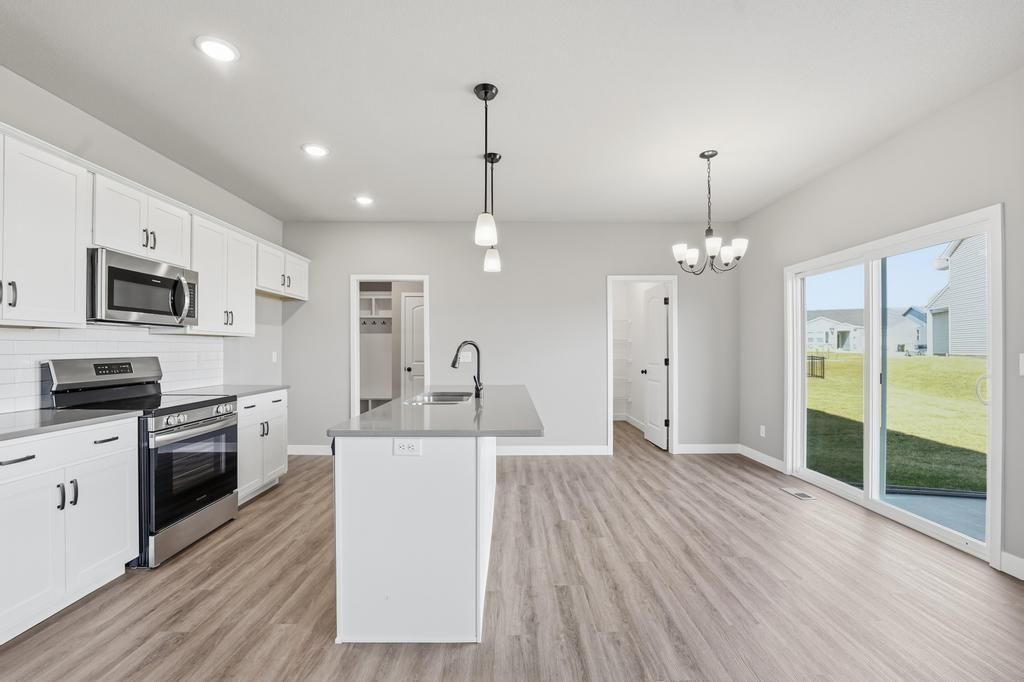 12513 S White Ash Lane — photo 25