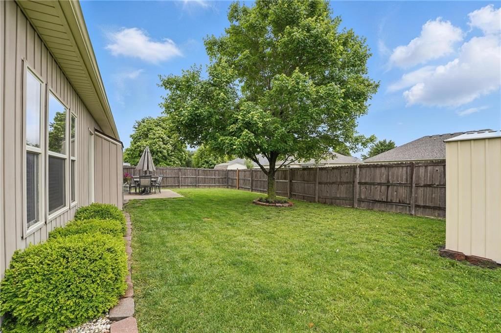113 NW Michael Drive — photo 32