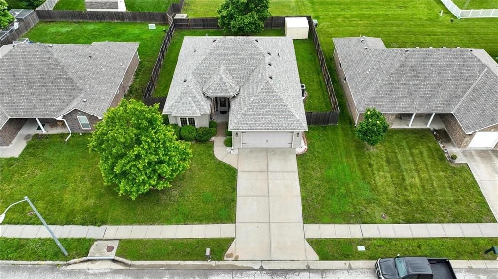 113 NW Michael Drive — photo 37