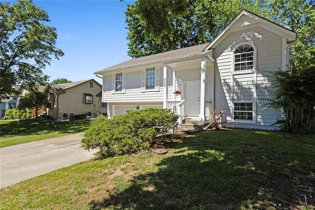 3320 Aztec Court — photo 2