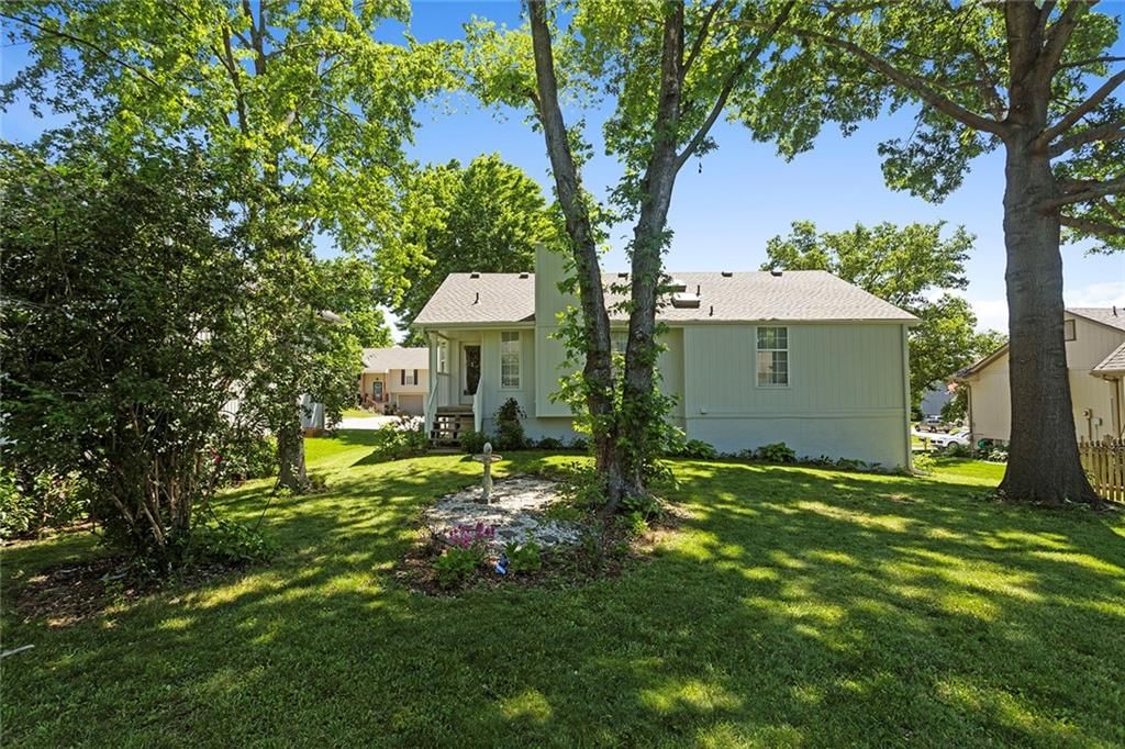3320 Aztec Court — photo 4
