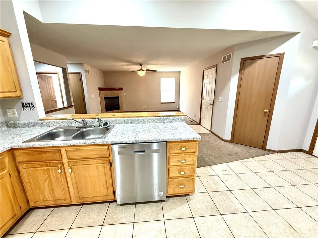 11909 E 85th Street — photo 6
