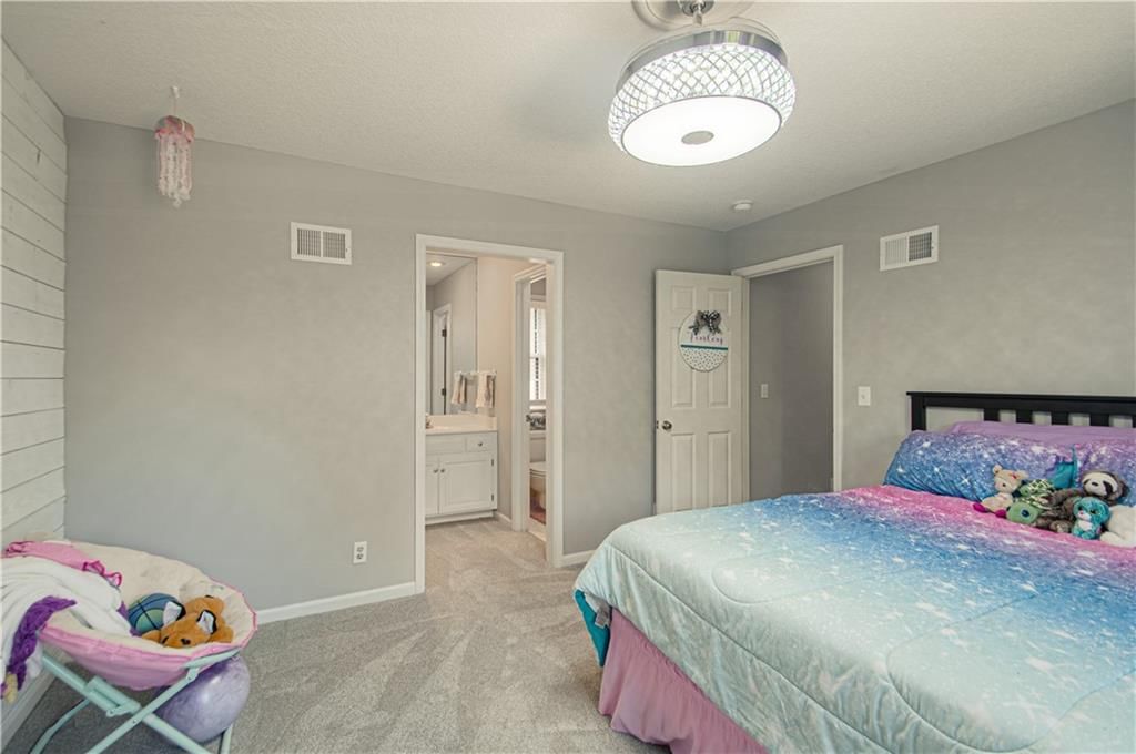 13125 Sherwood Street — photo 24