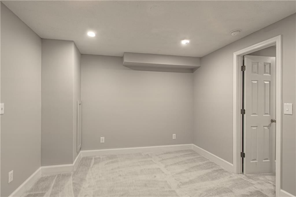 13125 Sherwood Street — photo 37