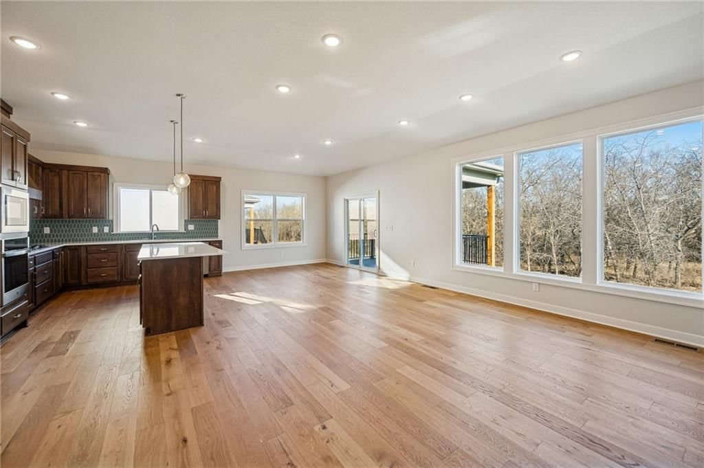 901 Reed Drive — photo 4