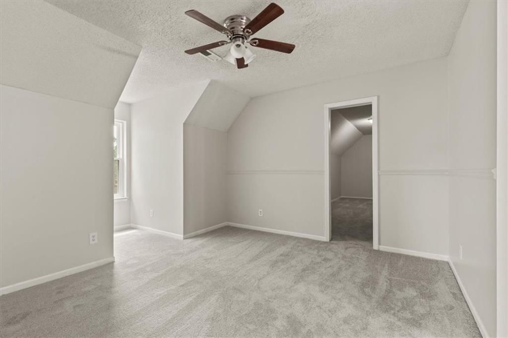 10118 E 220th Street — photo 17