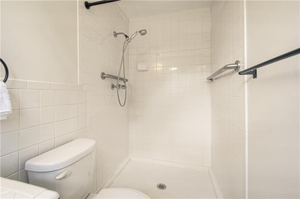 7801 Colonial Drive — photo 17